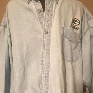NFL Green Bay Packers light denim shirt.